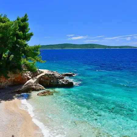 Petrovac * Zavala