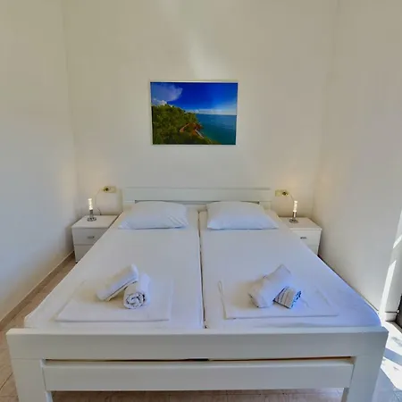 Apartment Petrovac Zavala
