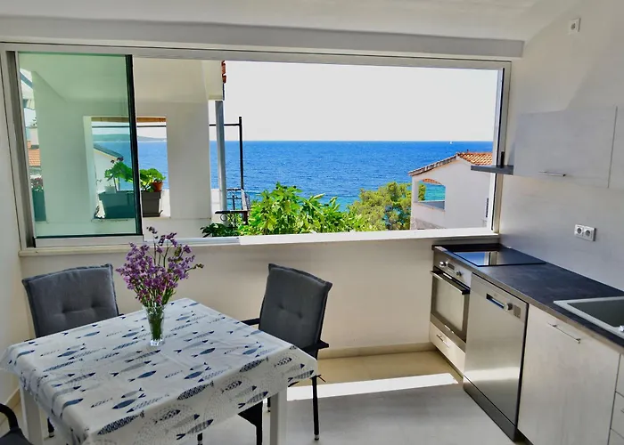 Petrovac شقة