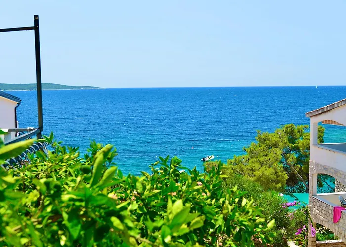 Petrovac زافالا