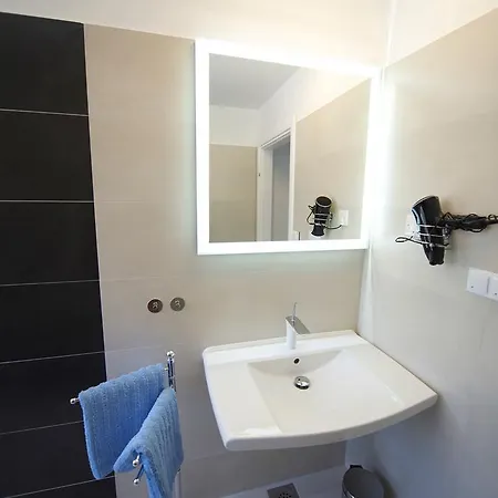 Διαμέρισμα Petrovac Zavala